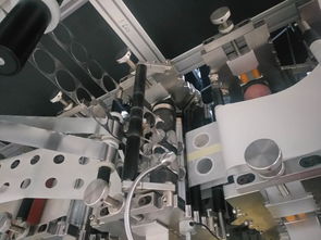 小牛全自動敷貼模切包裝一體機 一機成型，重塑敷貼器生產新標桿